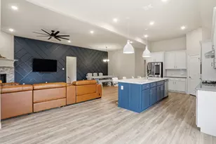 10037 Lakemont Dr, Fort Worth, TX 76131 - Photo 17