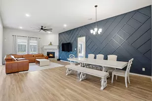 10037 Lakemont Dr, Fort Worth, TX 76131 - Photo 11