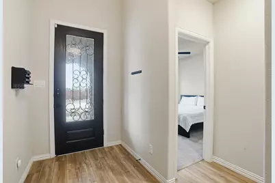 10037 Lakemont Drive, Fort Worth, TX 76131 - Photo 3