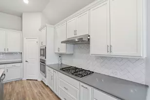 10037 Lakemont Dr, Fort Worth, TX 76131 - Photo 19