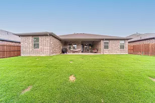 1338 Winding Hollow Dr, Grand Prairie, TX 75052 - Photo 23