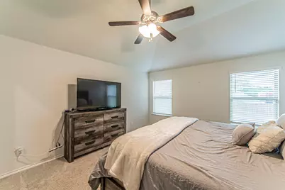 1338 Winding Hollow Drive, Grand Prairie, TX 75052 - Photo 13