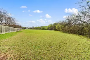 517 Chado Ln, Robinson, TX 76706 - Photo 37