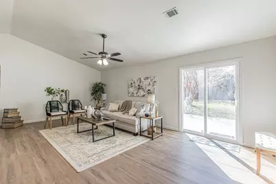 7101 Shadow Bend Drive, Fort Worth, TX 76137 - Photo 11