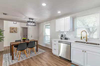 7101 Shadow Bend Drive, Fort Worth, TX 76137 - Photo 9