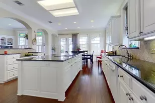 402 Half Moon Way, Runaway Bay, TX 76426 - Photo 9