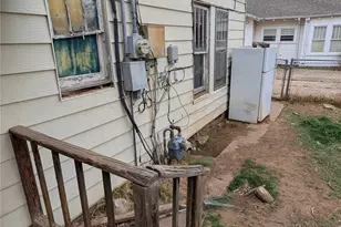 405 W Elm St, Olney, TX 76374 - Photo 13