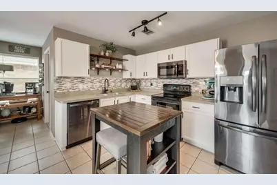 9109 Wagon Trail, Cross Roads, TX 76227 - Photo 11