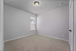 1375 Silverthorn Trail, Justin, TX 76247 - Photo 13