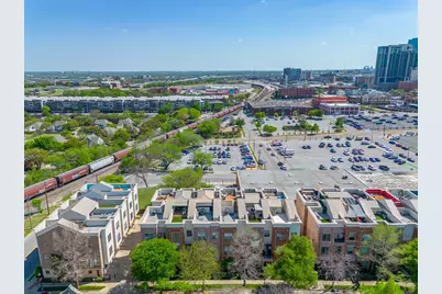 714 E 1st Street, Fort Worth, TX 76102 - Photo 39