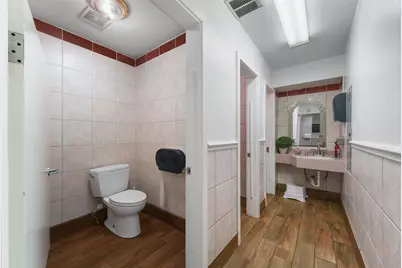 501 NE 31st Street, Grand Prairie, TX 75050 - Photo 23