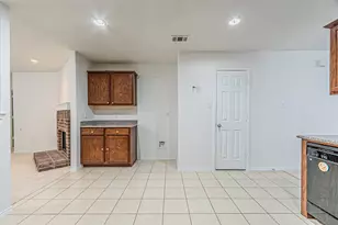 10600 Midway Dr, Frisco, TX 75035 - Photo 17