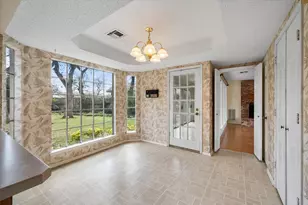 3601 Lake Champlain Dr, Arlington, TX 76016 - Photo 11