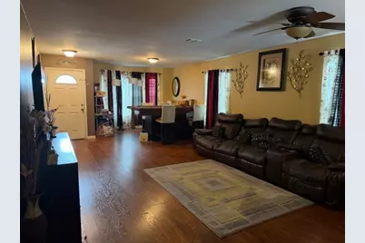 229 Chalk Mountain Drive, Fort Worth, TX 76140 - Photo 5