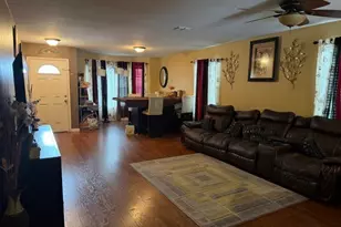 229 Chalk Mountain Dr, Fort Worth, TX 76140 - Photo 5