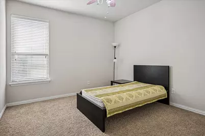 2470 Sunderland Lane, Lewisville, TX 75067 - Photo 23