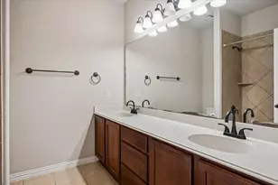 2470 Sunderland Ln, Lewisville, TX 75067 - Photo 25