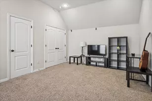 2470 Sunderland Ln, Lewisville, TX 75067 - Photo 27