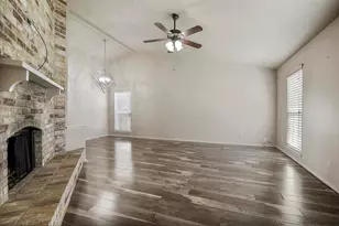 8401 Chesham Dr, Rowlett, TX 75088 - Photo 3