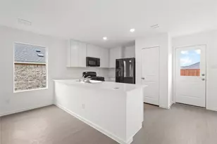 2045 Derby Ln, Aubrey, TX 76227 - Photo 9