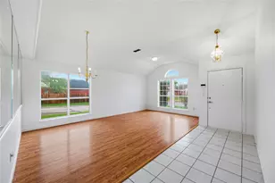 7413 Marsarie Ct, Fort Worth, TX 76137 - Photo 7