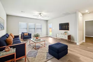 6636 Creek Edge Cir, Fort Worth, TX 76036 - Photo 7