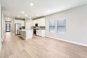 6636 Creek Edge Cir, Fort Worth, TX 76036 - Photo 9