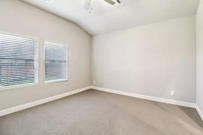 6636 Creek Edge Circle, Fort Worth, TX 76036 - Photo 15