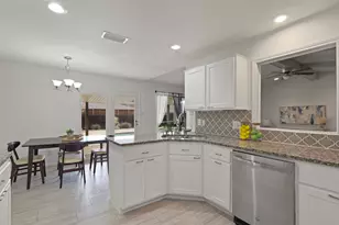 2913 Dartmouth Dr, Plano, TX 75075 - Photo 11