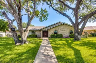 2913 Dartmouth Dr, Plano, TX 75075 - Photo 1