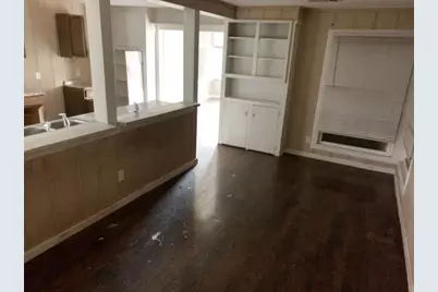 2437 Alloway Drive, Fort Worth, TX 76119 - Photo 7