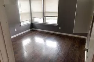 2437 Alloway Dr, Fort Worth, TX 76119 - Photo 11