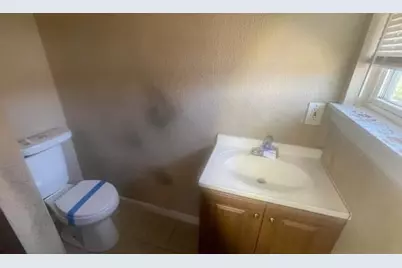 2437 Alloway Drive, Fort Worth, TX 76119 - Photo 21