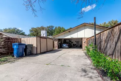 2818 Ashglen Drive, Garland, TX 75043 - Photo 15