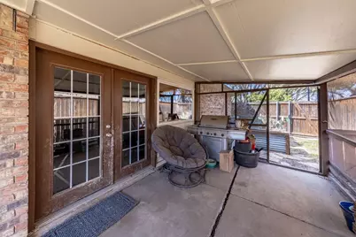 2818 Ashglen Drive, Garland, TX 75043 - Photo 13