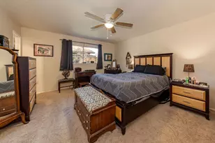 2818 Ashglen Dr, Garland, TX 75043 - Photo 11