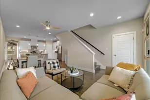 614 N M L King Jr Blvd, Grand Prairie, TX 75050 - Photo 3