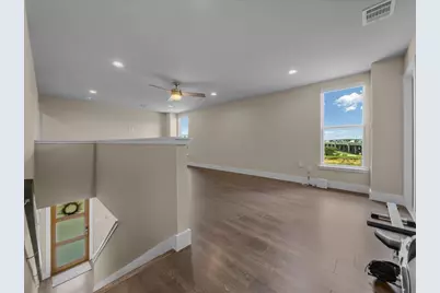 614 N M L King Jr Boulevard, Grand Prairie, TX 75050 - Photo 15