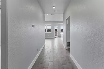 314 Oakwood Avenue, Jacksboro, TX 76458 - Photo 3