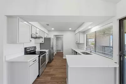 405 Thorn Wood Drive, Euless, TX 76039 - Photo 13