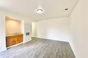 8001C Rothington Rd, Dallas, TX 75227 - Photo 5