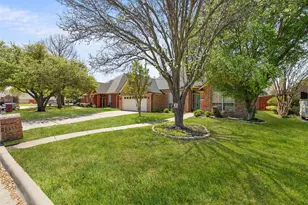 1115 Brook Arbor Dr, Mansfield, TX 76063 - Photo 5