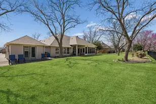 5704 Nutcracker Dr, Granbury, TX 76049 - Photo 25