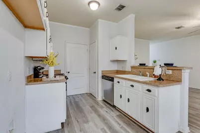 4020 Big Thicket Drive, Fort Worth, TX 76244 - Photo 11