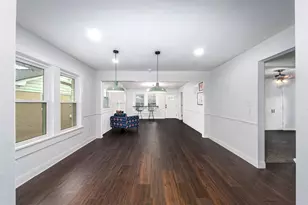 3240 Lipscomb St, Fort Worth, TX 76110 - Photo 9