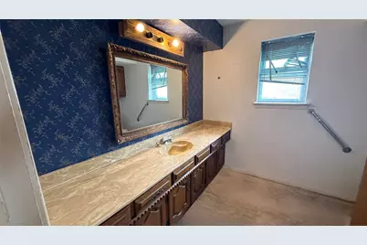 1004 Rosewood Drive, DeSoto, TX 75115 - Photo 25