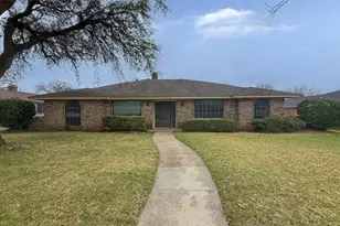 1004 Rosewood Dr, DeSoto, TX 75115 - Photo 1