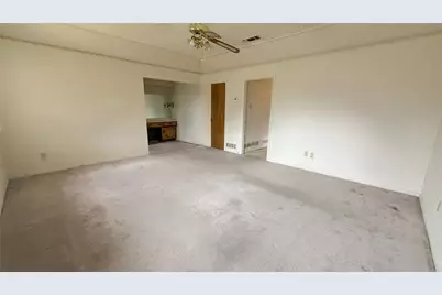 1004 Rosewood Drive, DeSoto, TX 75115 - Photo 29