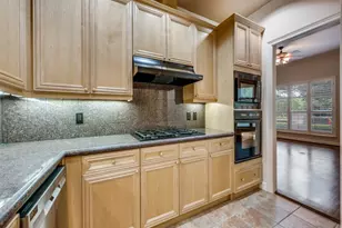3401 Lee Pkwy, Dallas, TX 75219 - Photo 9