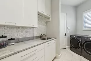 9 Catalonia Dr, Westlake, TX 76262 - Photo 21